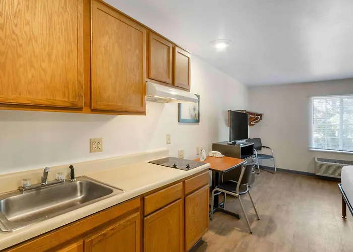 Extended Stay America Select Suites - Charleston - North Charleston - I-526