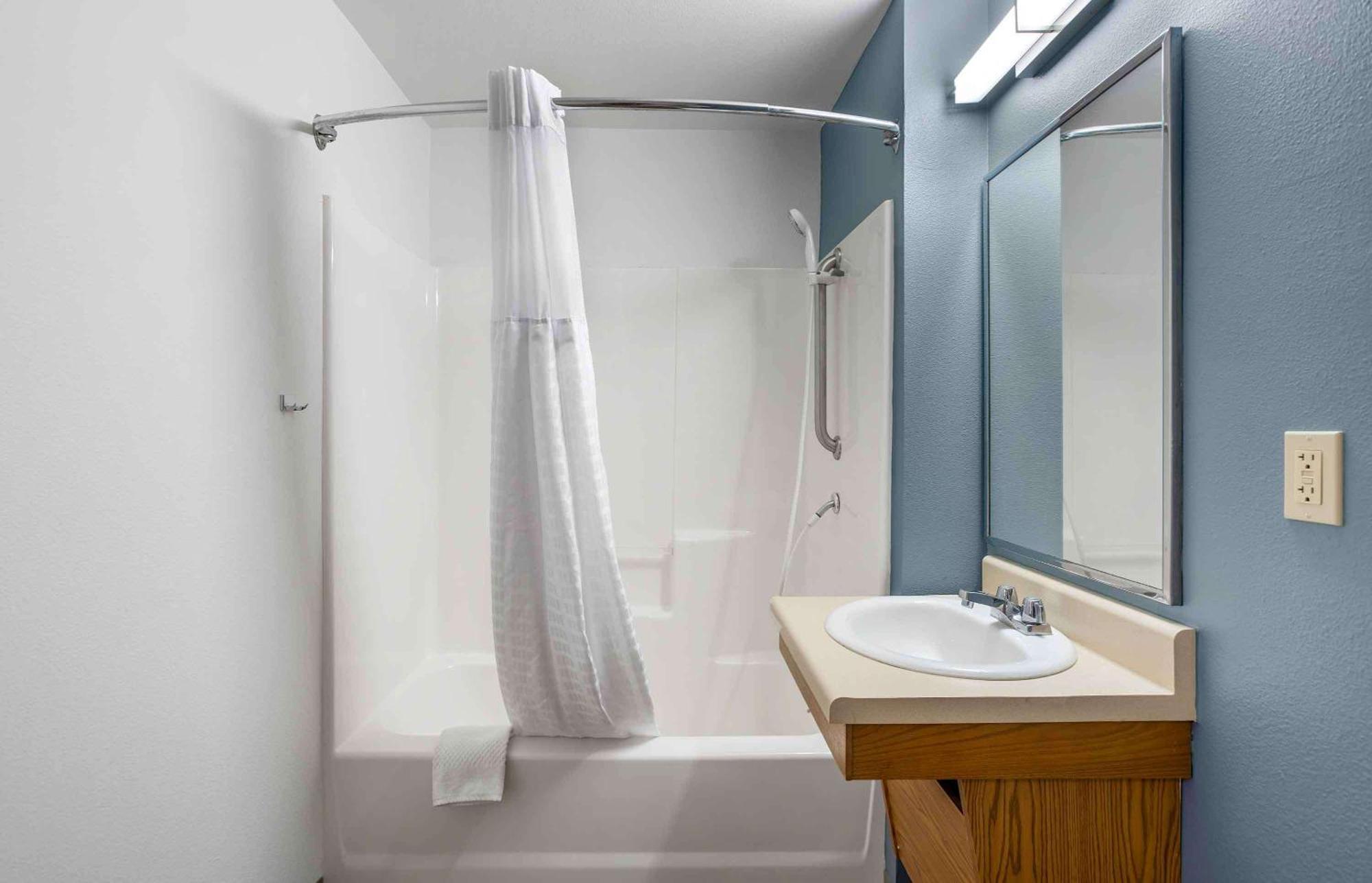 Hotel Extended America Select - Charleston - - I-526 North Charleston
